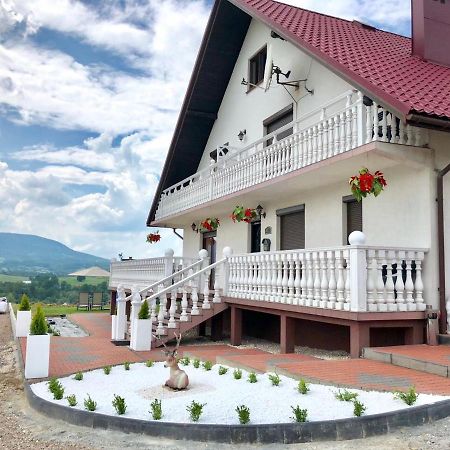 Grand Panorama Bed and Breakfast Wisniowa  Exteriör bild