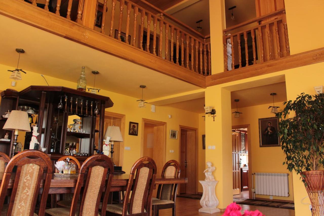 Grand Panorama Bed and Breakfast Wisniowa  Exteriör bild